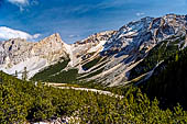 Parco Naturale Fanes-Senes-Braies. Escursione al Rifugio Fanes. La discesa verso il Rifugio Peder. 
